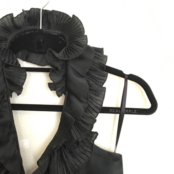 WHBM ruffle halter top - Picture 2 of 5